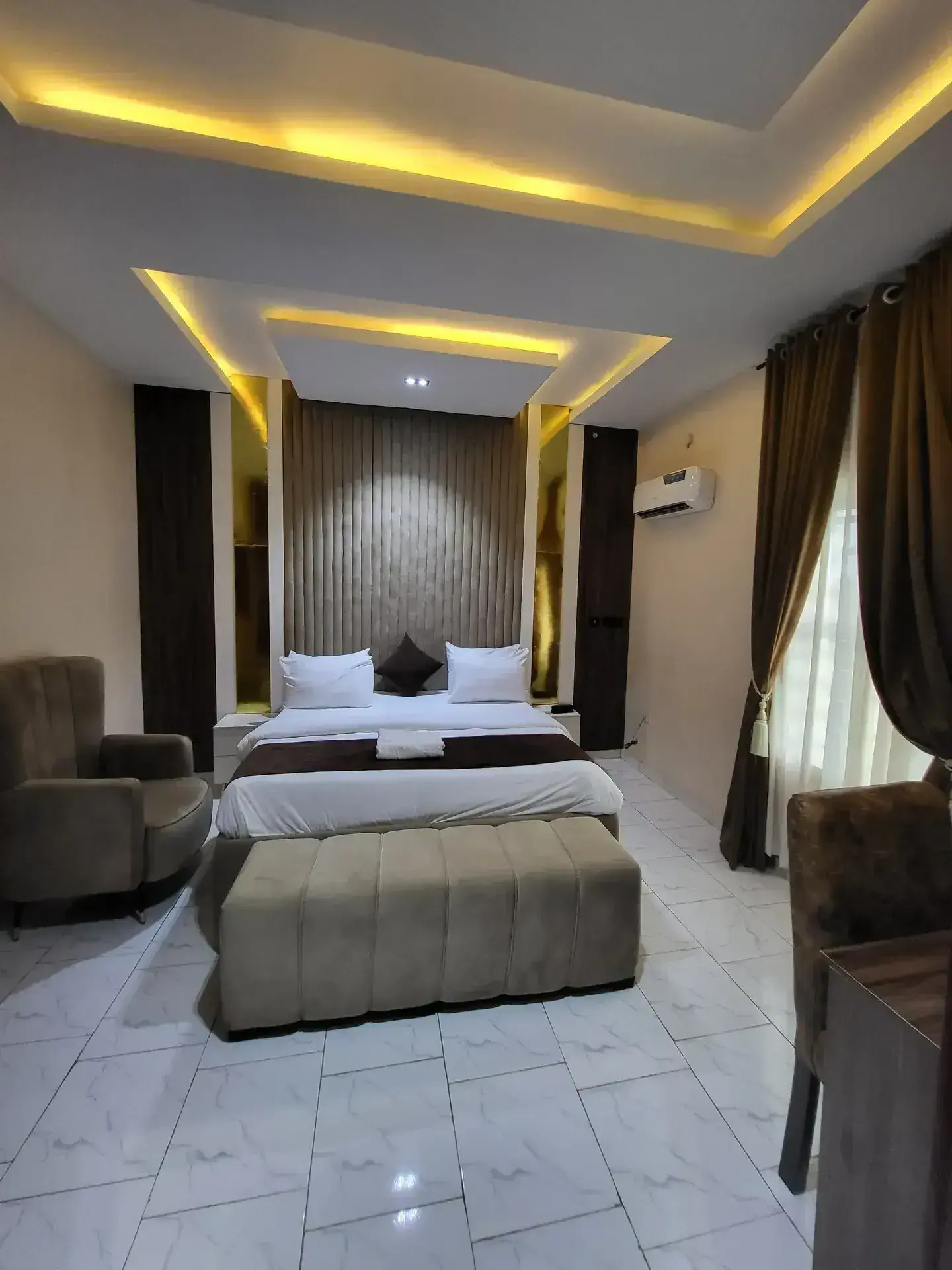 Deluxe | Kedo Hotel and Suite