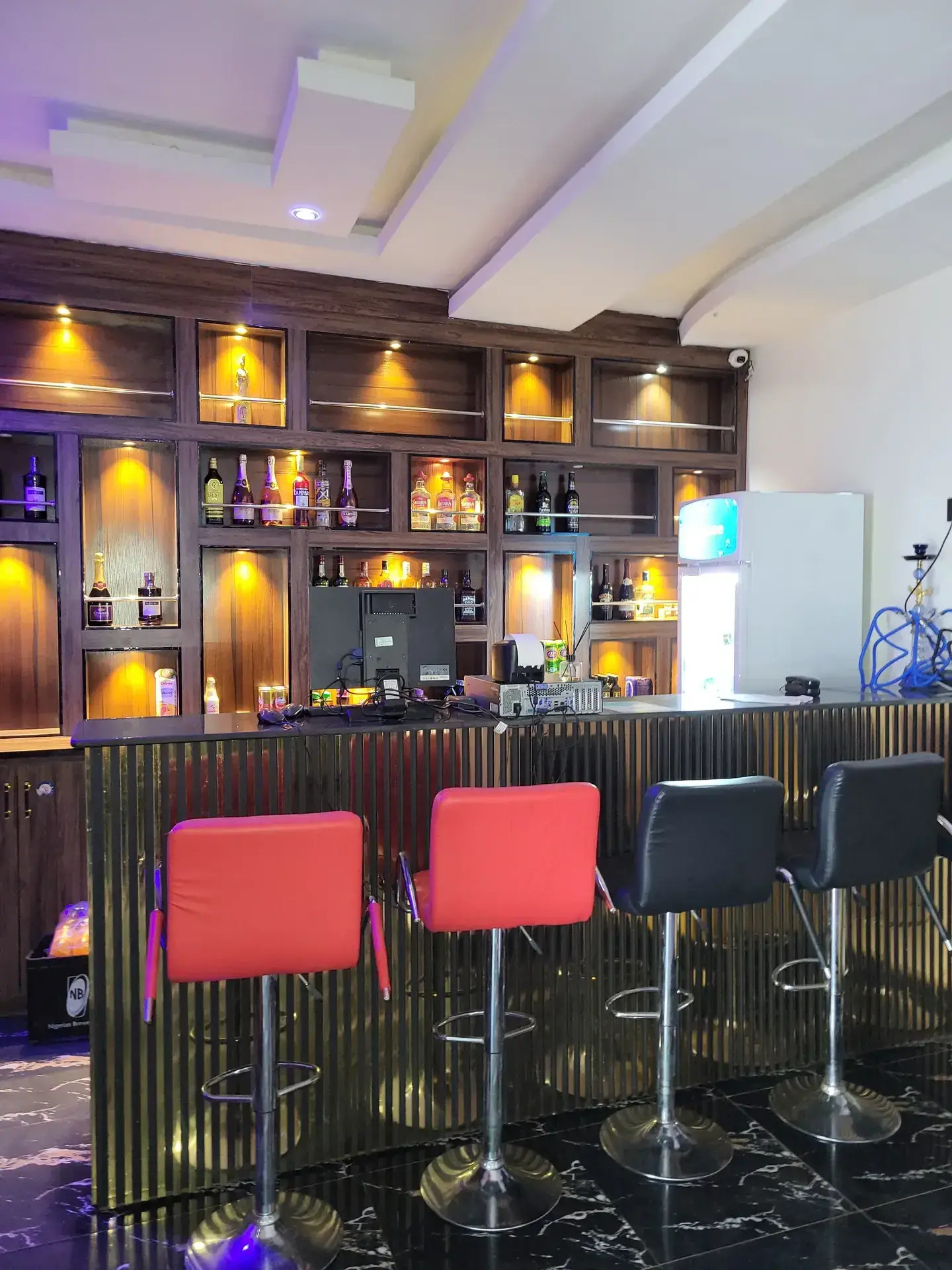 Snooker table | Kedo Hotel and Suite